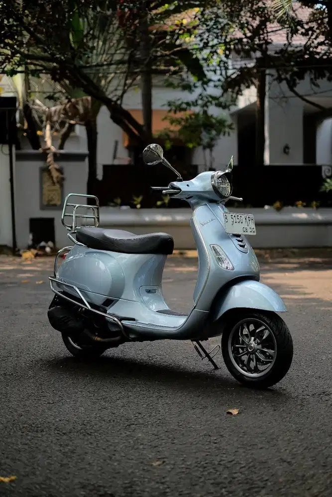 Vespa LX 125 iGet Facelift 2023