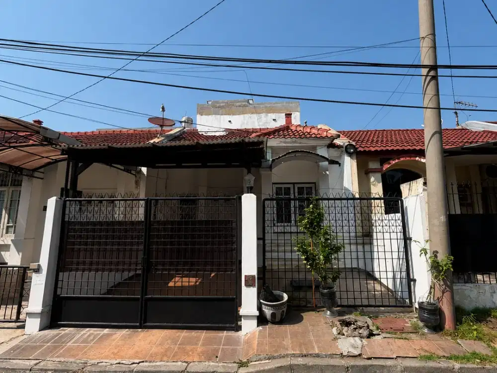 Dijual Rumah Pakuwon City! Lokasi Strategis! SHM!