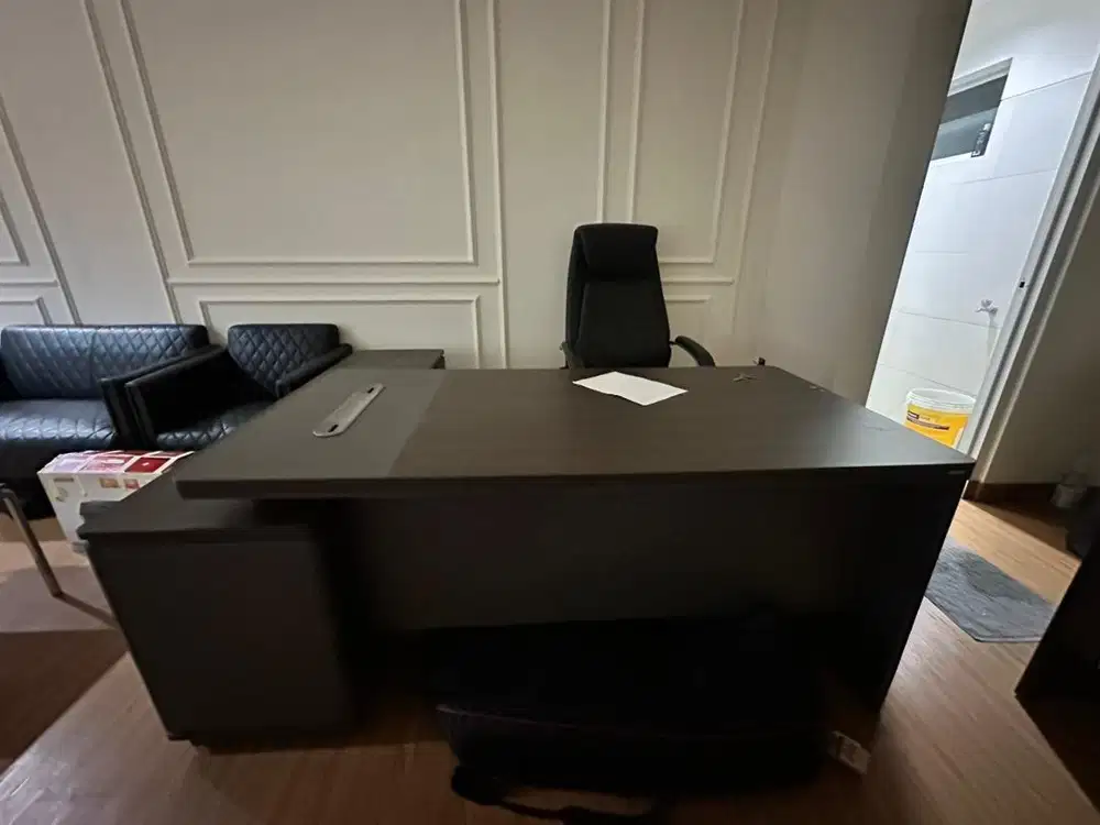 FURNITURE MEJA KANTOR PLUS KURSI