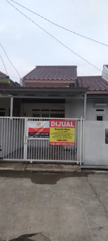 Rumah Baru dalam Komplek Perumahan