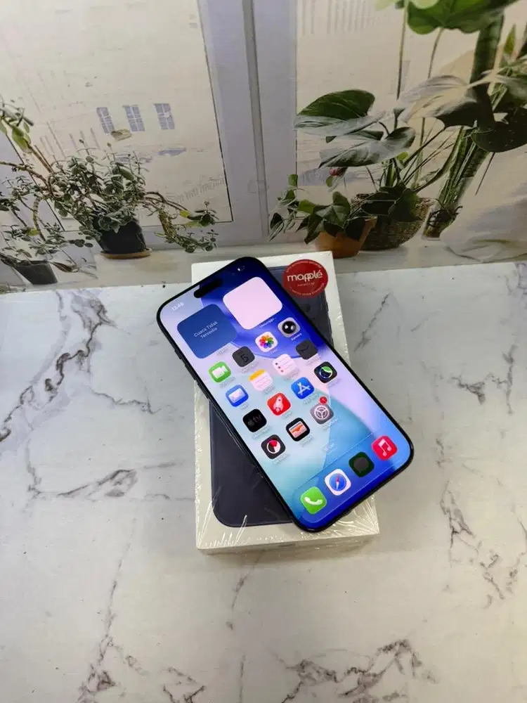 Jual hp iphone 17 pro max bh 100% cc71 barang like new
