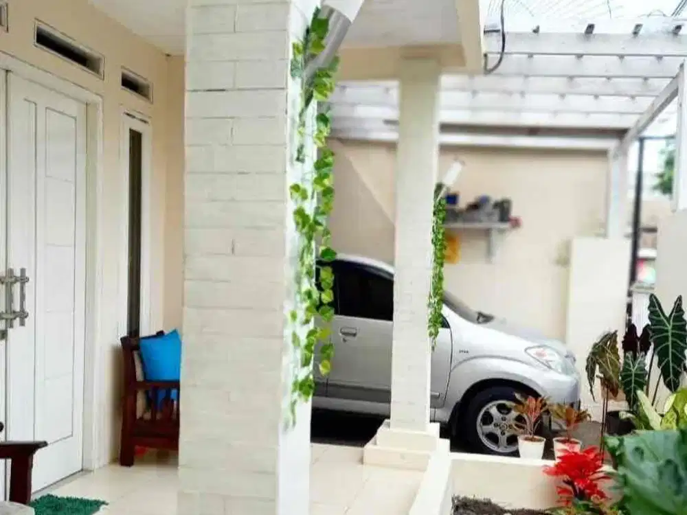 Bisa langsung tempatin Rumah OK Strategis di Pamulang Permai