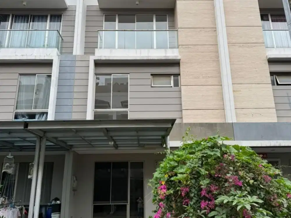 DIJUAL Rumah Harmony Golf Island