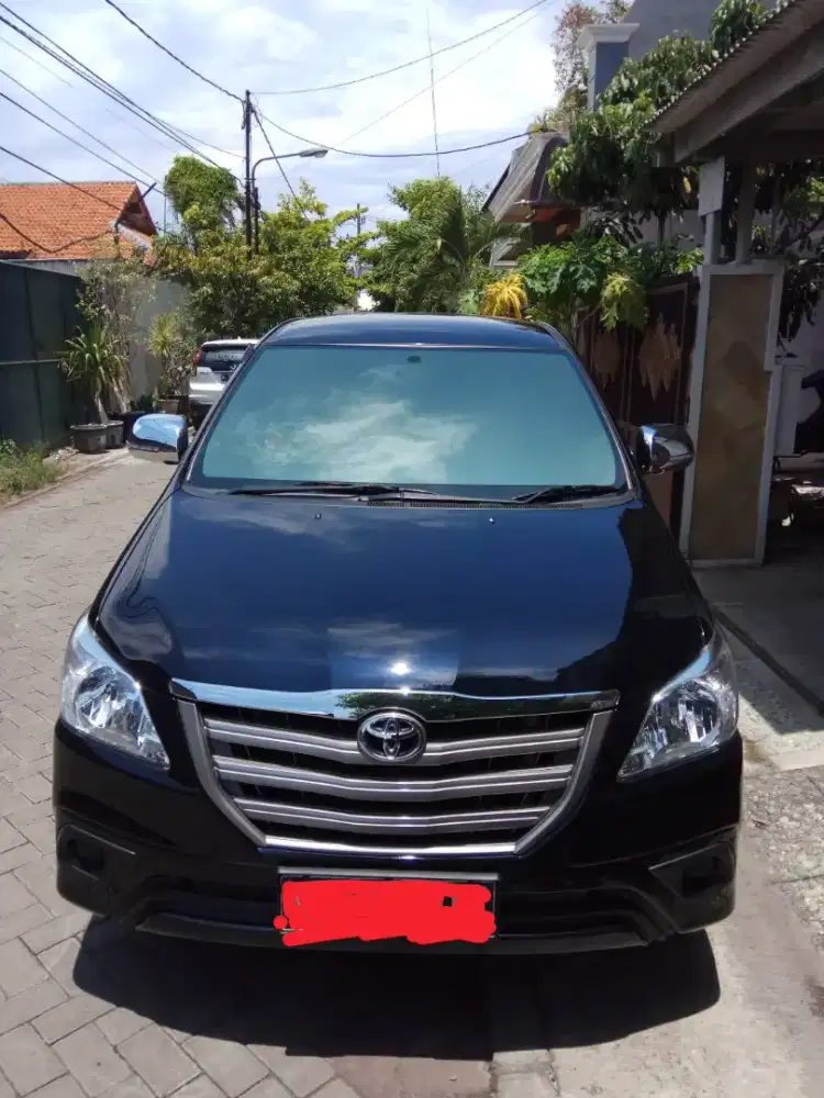 MOBIL INNOVA MATIC E TAHUN 2015
