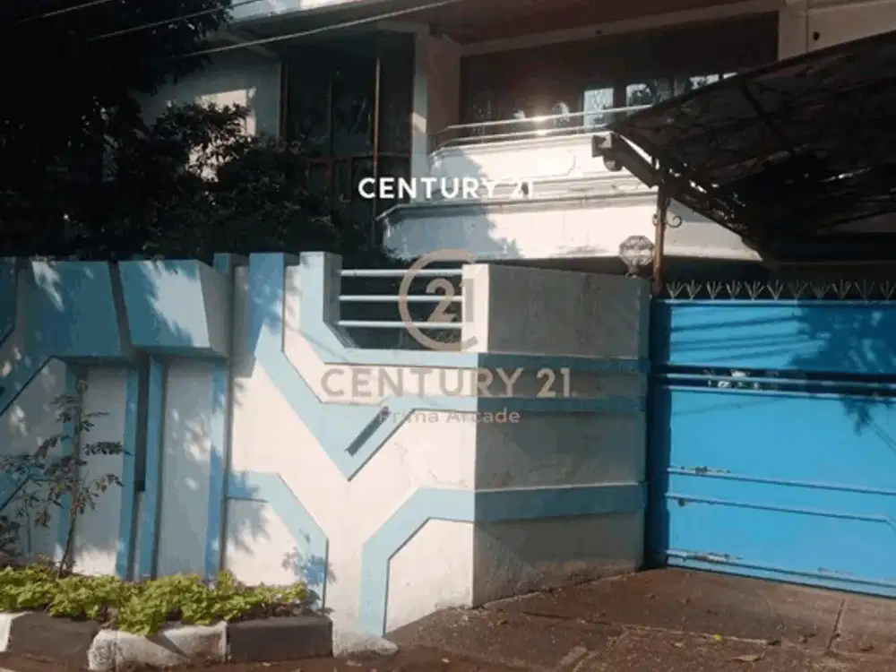Dijual Rumah Asri Dan Nyaman Ada Swimming Pool Di Permata Hijau