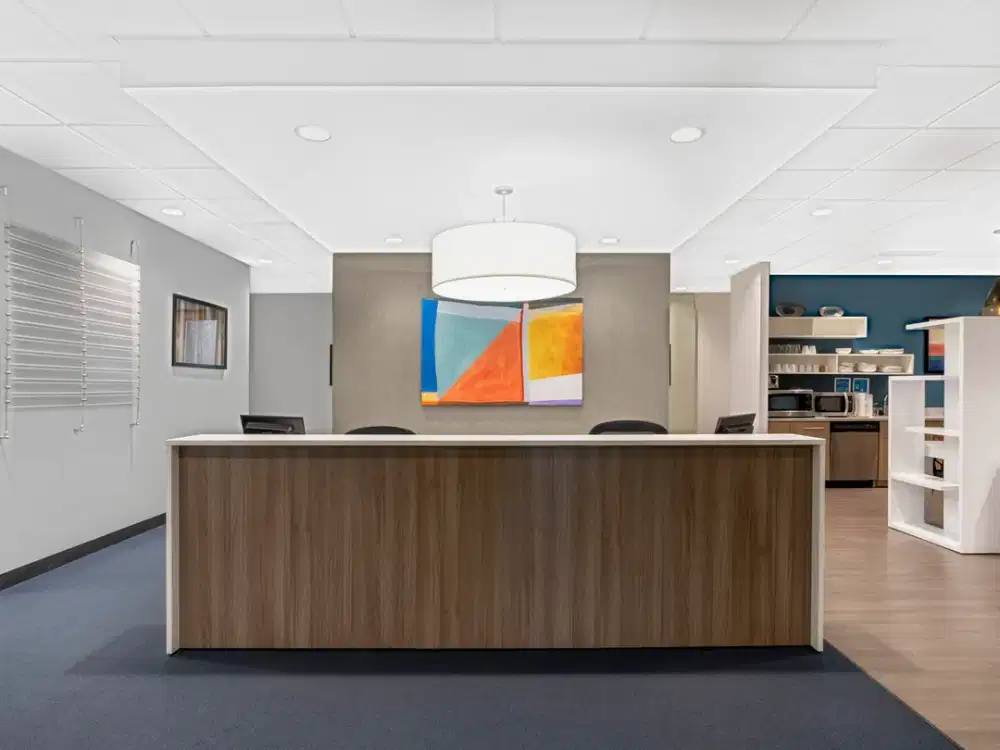 Ruang kerja fleksibel di Regus Vina House
