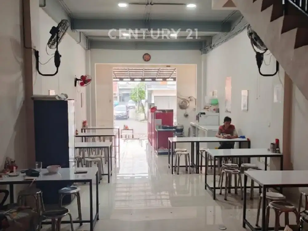Ruko Bagus 3 Lantai Punggir Jalan Di Galaxy