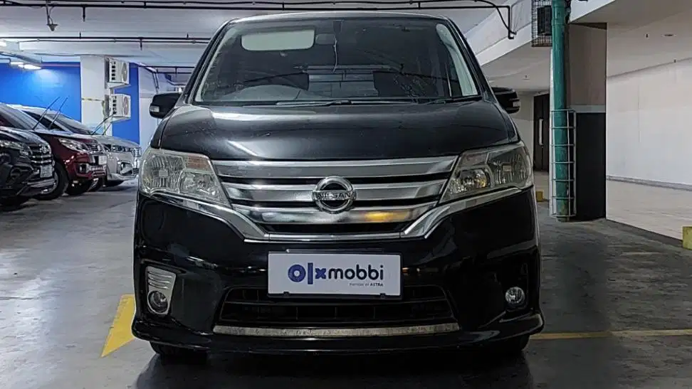 TDP 5, JT Nissan Serena 2.0 Highway Star Bensin-AT Hitam 2013