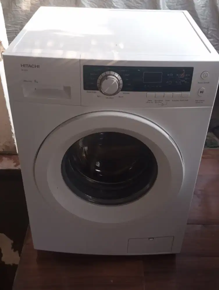 Mesin cuci Hitachi 8 kg josss