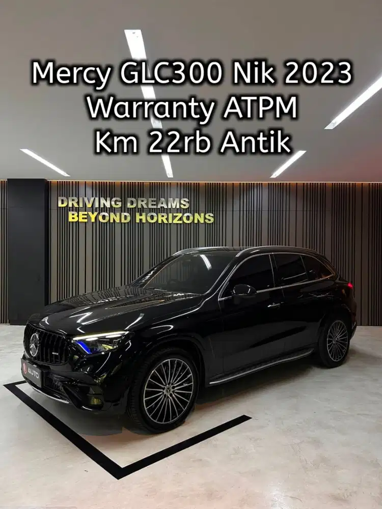 Mercedes Benz GLC300 AT 2023 Hitam Mercy Km22rb B2375SMN