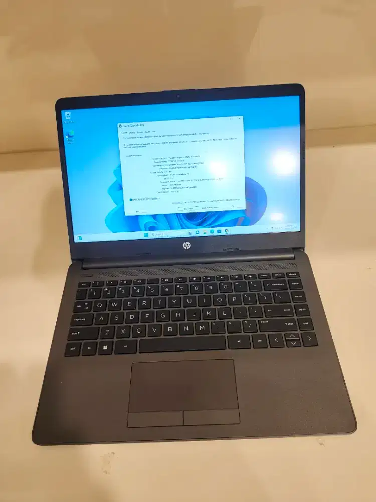 Laptop Hp x240 g8