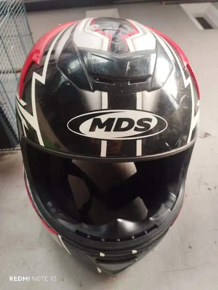 Jual bekas helm MDS