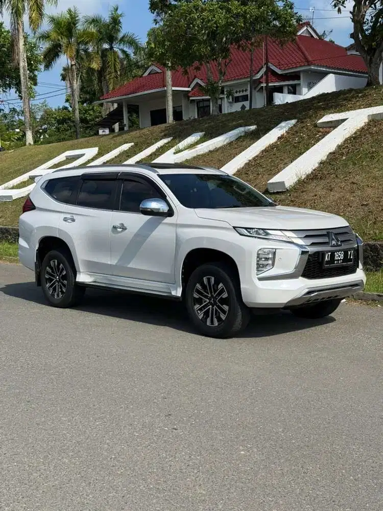 PAJERO DAKAR 4X2 SUNROOF 2022