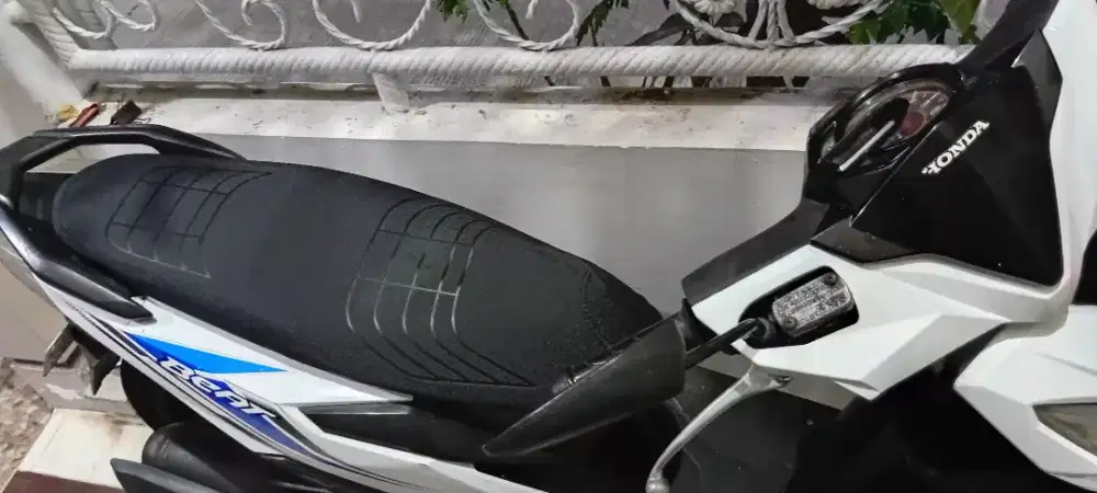 Honda Beat 2019 good condition, plat T kab.karawang