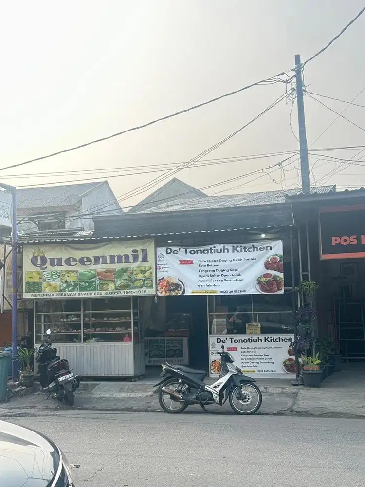 Rumah strategis