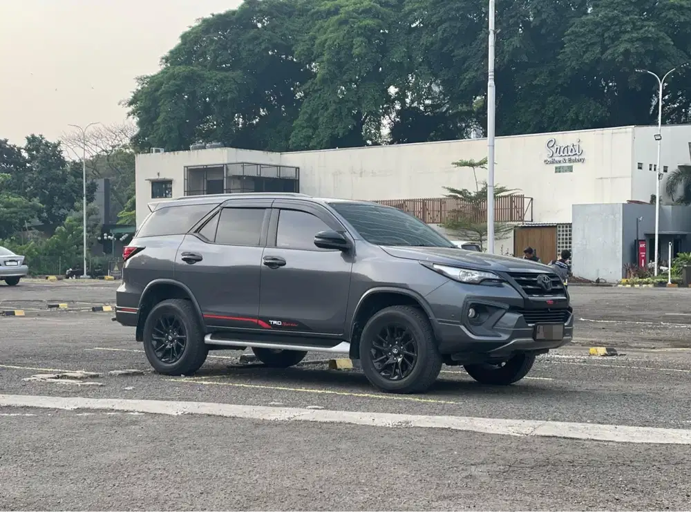 PROMO MURAH! TOYOTA FORTUNER VRZ TRD SPORTIVO DIESEL AT MATIC 2019 ABU