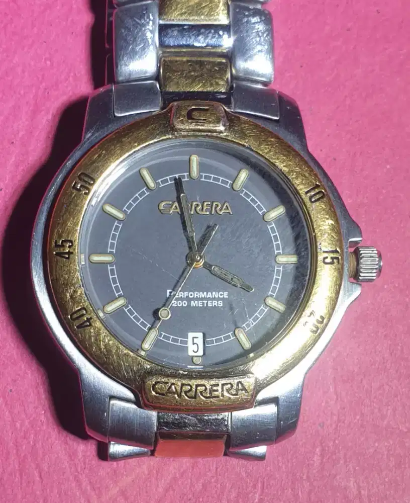 Carrera no Ferrari tag heuer bulova longines