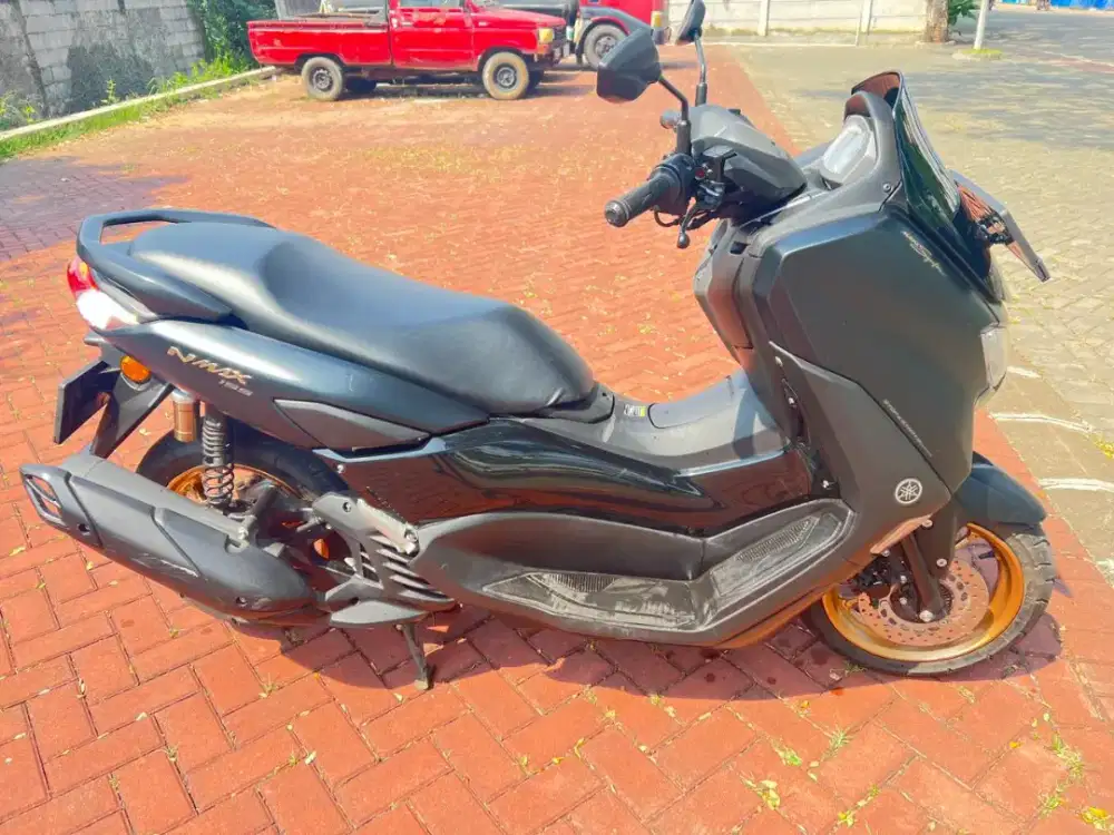 Nmax kilometer rendah 2024