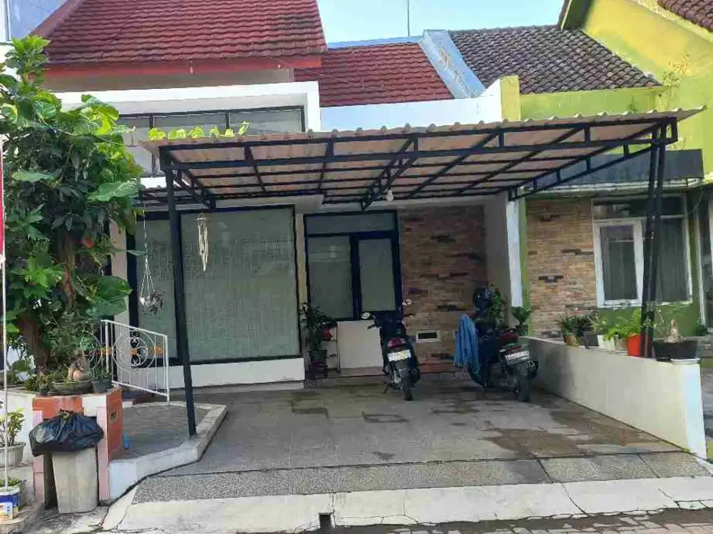 Dijual rumah lokasi gajahan colomadu