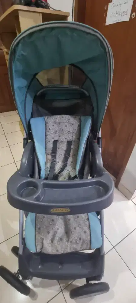 STROLLER BAYI BEKAS KONDISI BAGUS