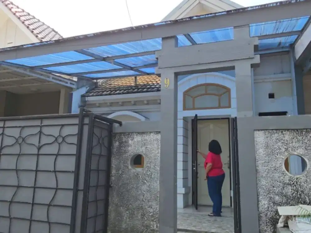 Rumah dijual di gading serpong harga 900 jtan minimalis dan siap huni
