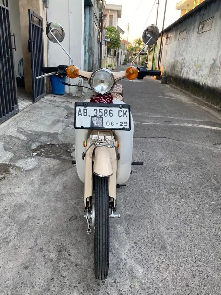Honda C70 basic Astrea Star