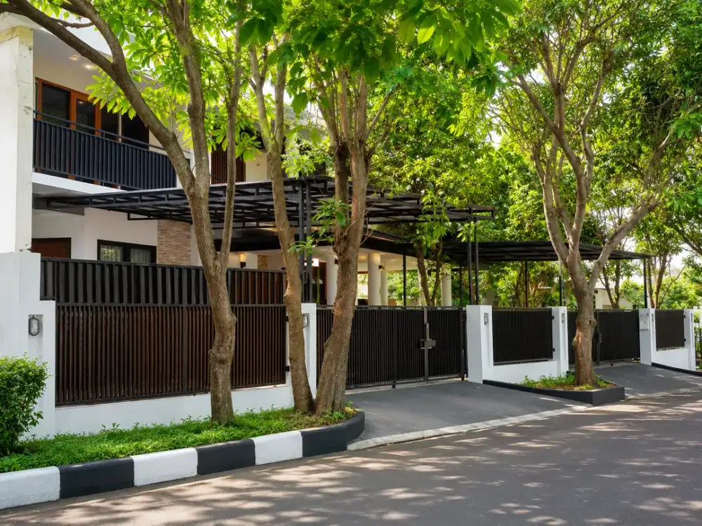 DIJUAL Rumah 2 Lantai di Bumi Karang Indah Lebak Bulus Jakarta Selatan