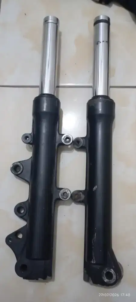Shock NMAX depan