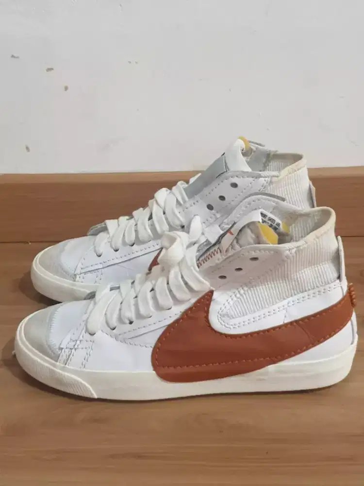 Nike Blazer Mid 77 Jumbo Swoosh white / Dark Russet