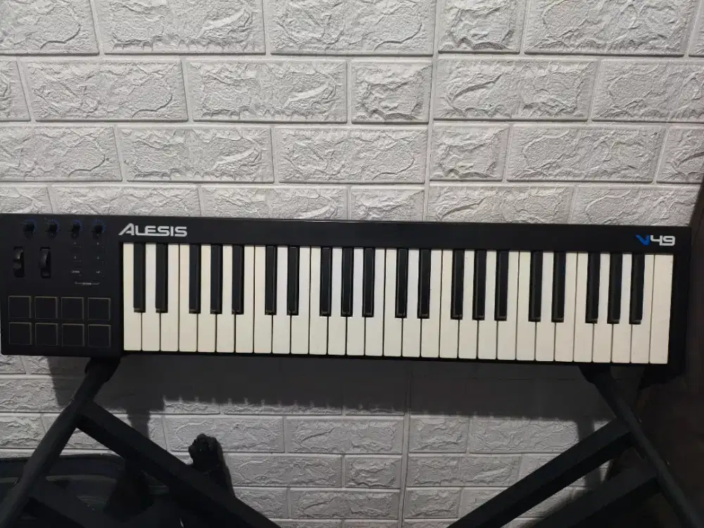 piano midi controler alesis v49