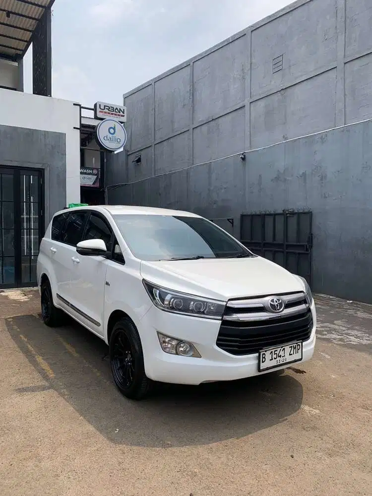 Toyota Kijang Innova 2018 Bensin