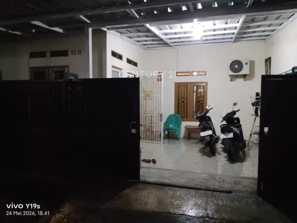 Dijual Rumah Lokasi Strategis Harapan Indah Bekasi