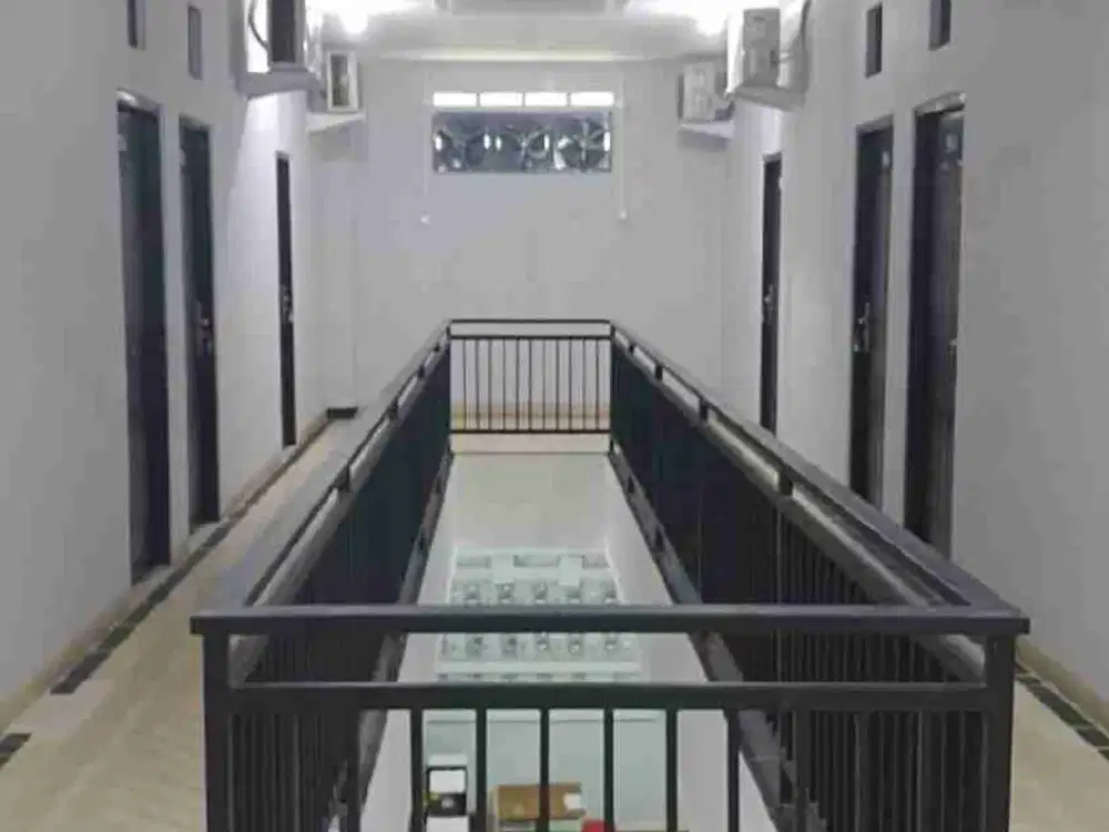 Kos an strategies pinggir jalan full Furnish free parkir Bintaro Tangsel