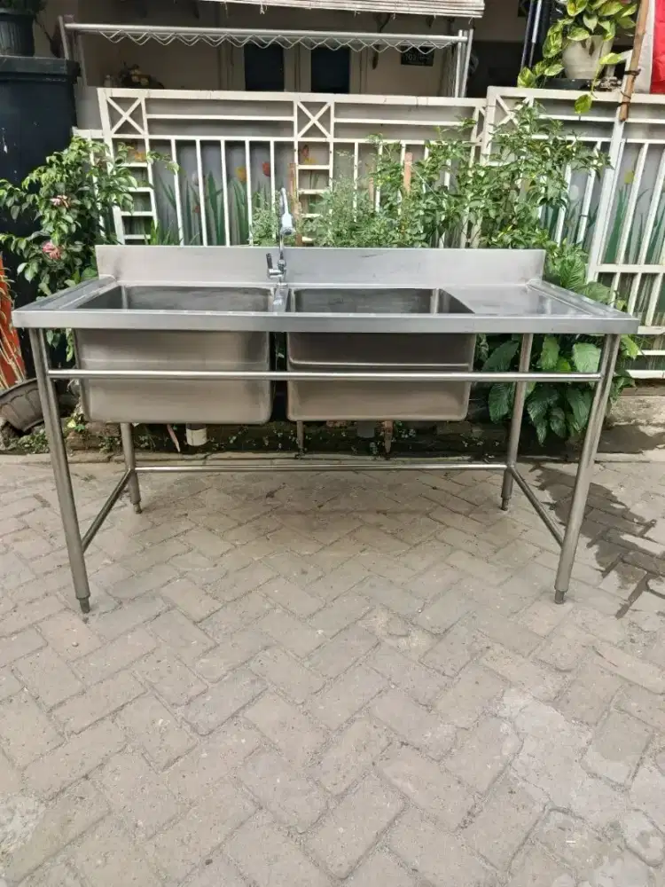 Doble sink stainlees 150 x 70 x 85