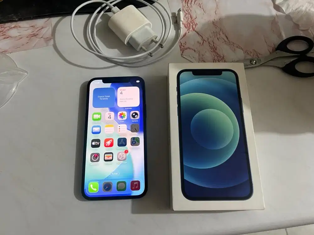 iphone 12 64gb fullset ibox