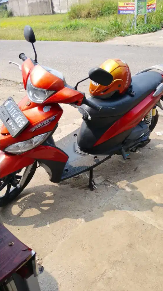 Mio j 2012 ganteng