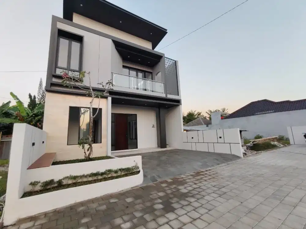 Dijual Rumah Maguwo Dekat Lotte Mart