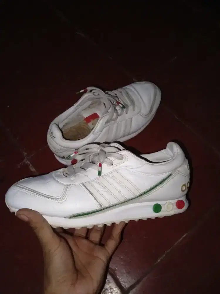 Jual sepatu murah