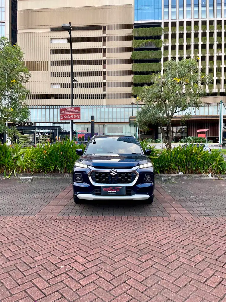 Suzuki Grand Vitara GX 1.5 Hybrid AT 
NIK 2024