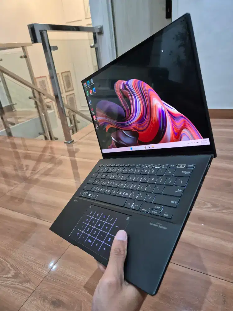 Dijual Laptop Asus Zenbook UM3402Y