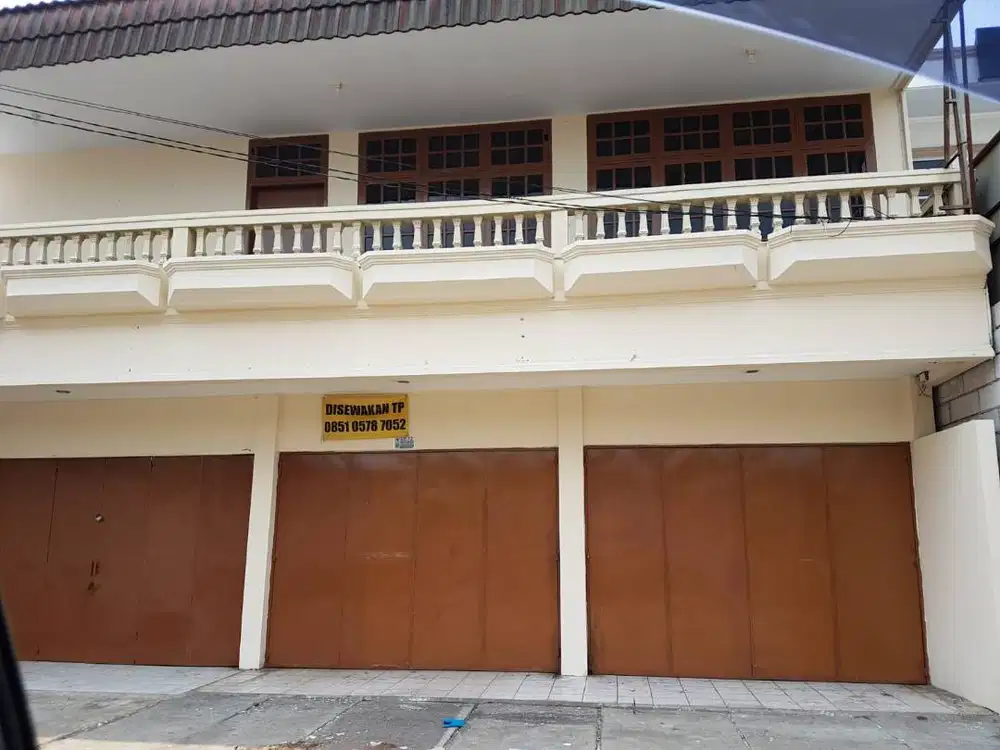 Disewakan Bangunan Komersial 1.5 Lantai Bekasi Barat