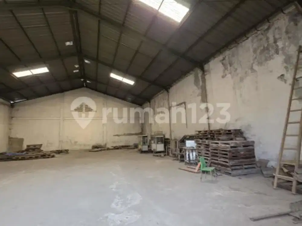 Dijual Gudang di Dadap Kosambi Hadap Barat Laut