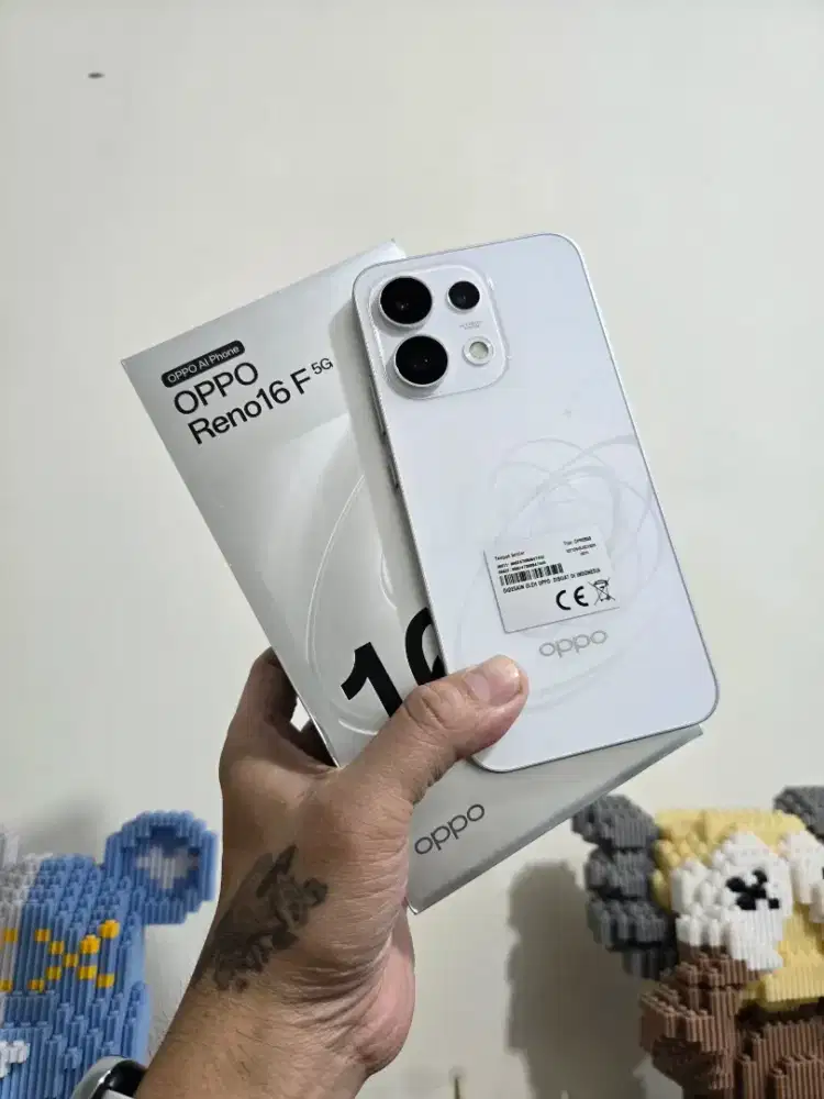 Oppo reno 16F 5g 8/256 1 minggu pakai Bukan kreditan
