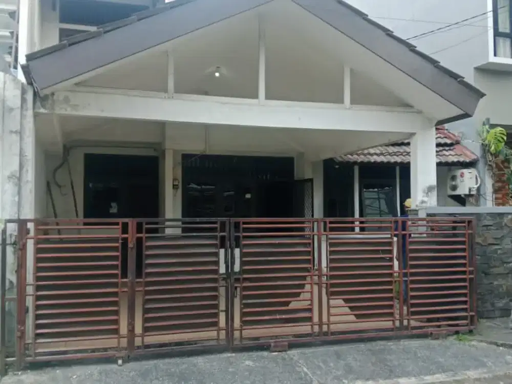 Dijual dan Disewakan Rumah Luas Tinggal di Komplek Marinir Duren Sawit