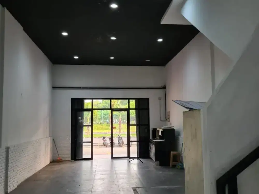 Dijual/Disewakan Ruko 3 Lantai Di Gading Serpong - Tangerang