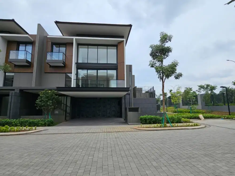 SALE / RENT RUMAH SULTAN NAVAPARK BSD CITY CLUSTER LAUREL