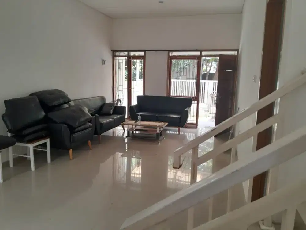 DIJUAL DAN DISEWAKAN RUMAH MINIMALIS 2 LANTAI DI ANTAPANI BANDUNG