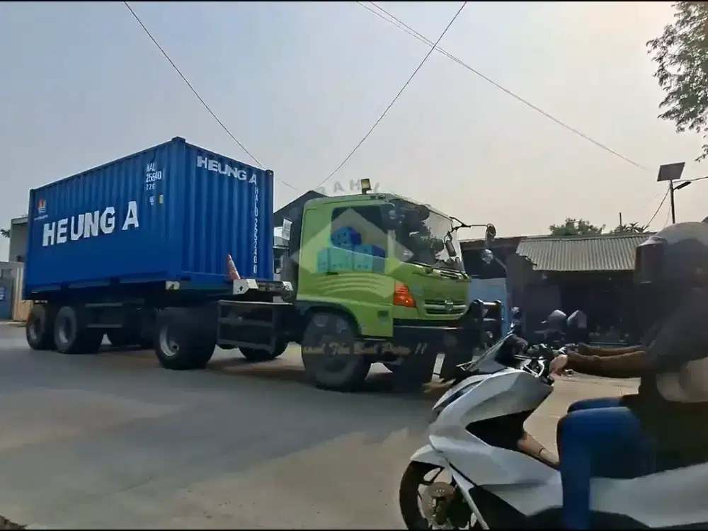 Gudang di Bojong Nangka Jl Raya Legok - Karawaci Tangerang, Banten