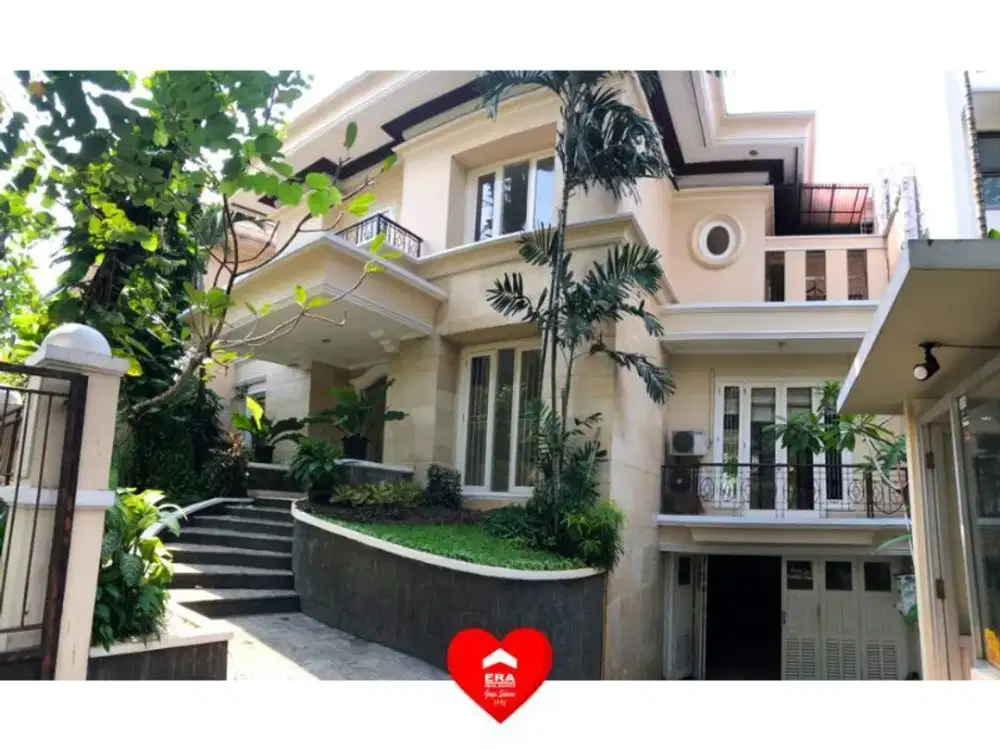 Rumah Mewah dan Asri di Pondok Indah, Jakarta Selatan
