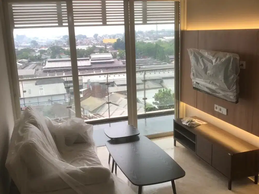 Apartemen 2 BR Cantik Furnished di Landmark Residence
